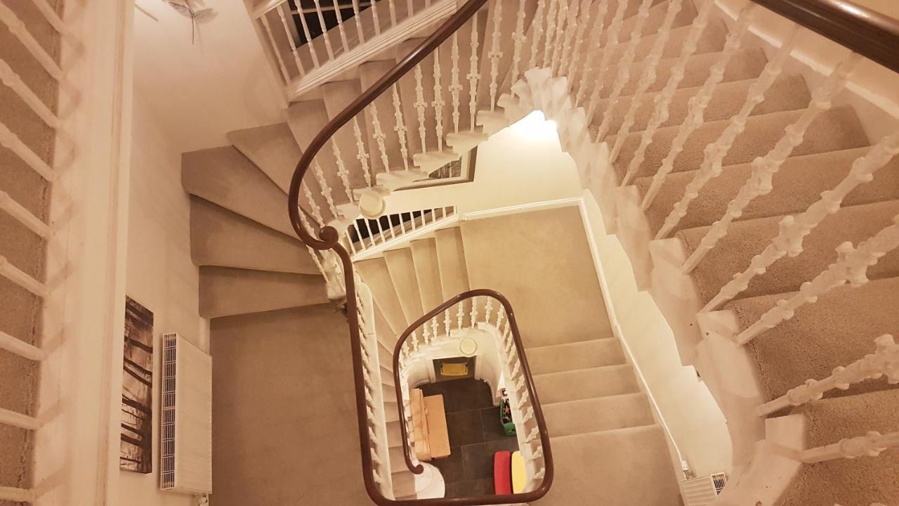 Langhouse Castle Bed And Breakfast Inverkip Extérieur photo